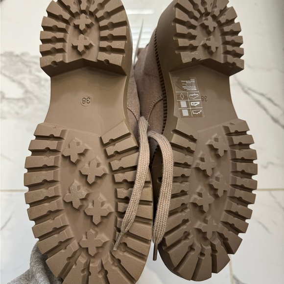 H&M canvas boots - Picture 8 of 8